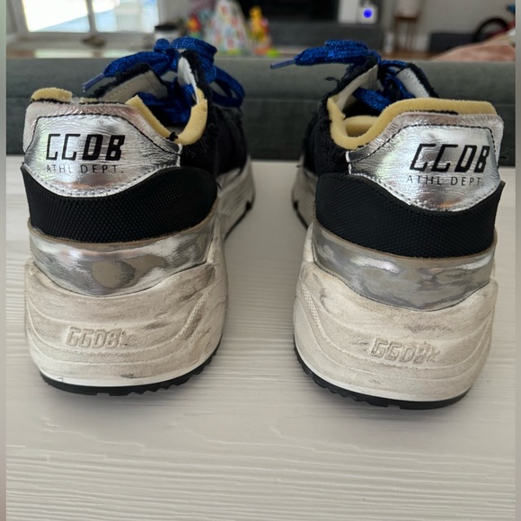 Golden Goose Running Sole sneakers in black distressed canvas with multi-foxing - Picture 5 of 6